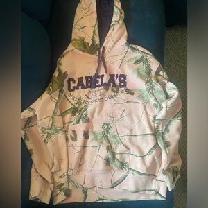 Women’s Pink camo Cabela’s hoodie